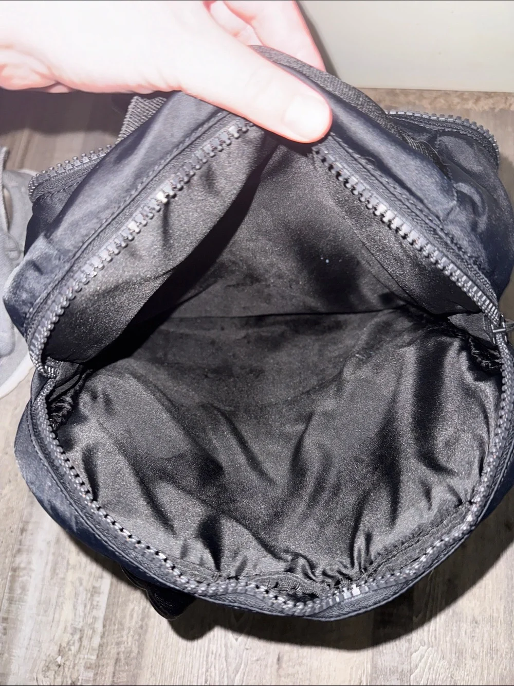 lululemon athletica sleek black